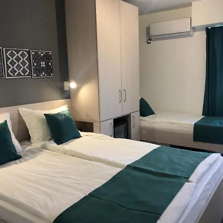 Panorama Hotel 2*